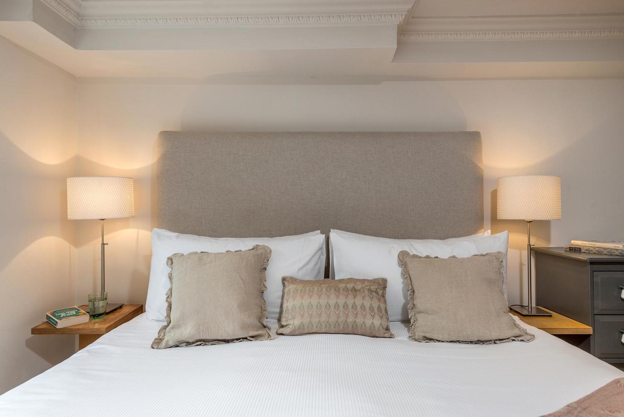 Spacious, Calm One Bedroom Londra Exterior foto
